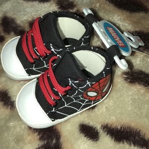 Spider-Man infant shoes